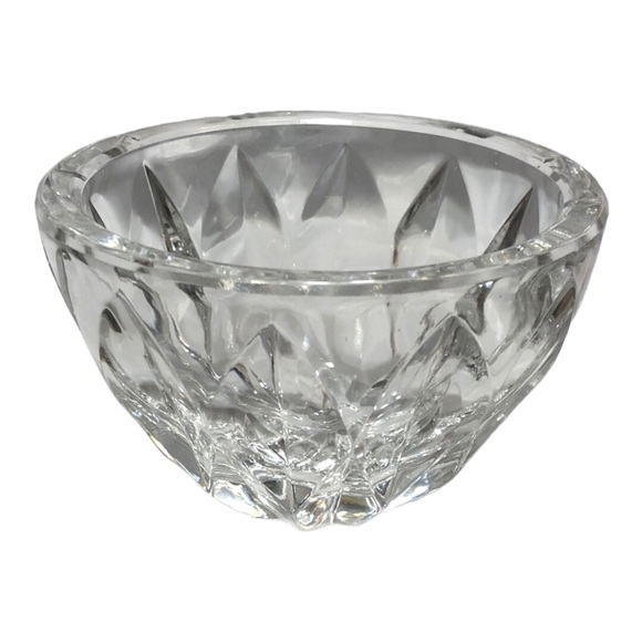 KOSTA BODA Bowl Crystal Leaf Pattern Clear Round Signed Swedish 1960s Signed - Picture 6 of 6